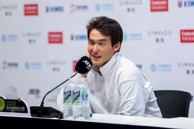 jpg, 让球迷们放, 是场下 jpg, 让球迷们放, 是场下